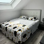 Bes,, Attique Neuf Avec Confort 아파트 비텐하임