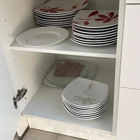 Bes,, Attique Neuf Avec Confort *