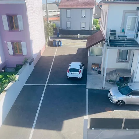 Bes Premium - 90 M2, Clim, Terrasse, Parking, Netflix Apartment *