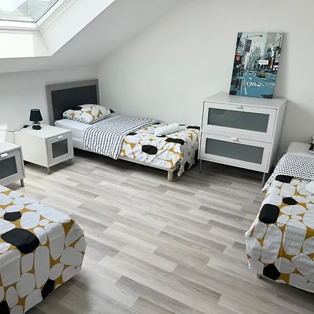 Bes,, Attique Neuf Avec Confort 아파트 비텐하임