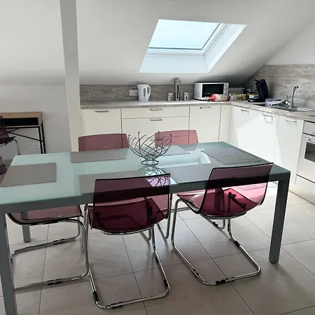 Bes Premium - 90 M2, Clim, Terrasse, Parking, Netflix * Wittenheim