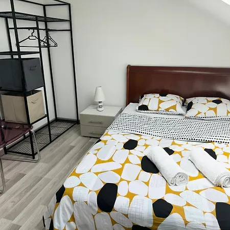 Bes Premium - 90 M2, Clim, Terrasse, Parking, Netflix