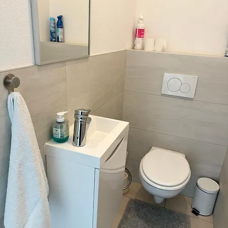 Bes Premium - 90 M2, Clim, Terrasse, Parking, Netflix Apartment *