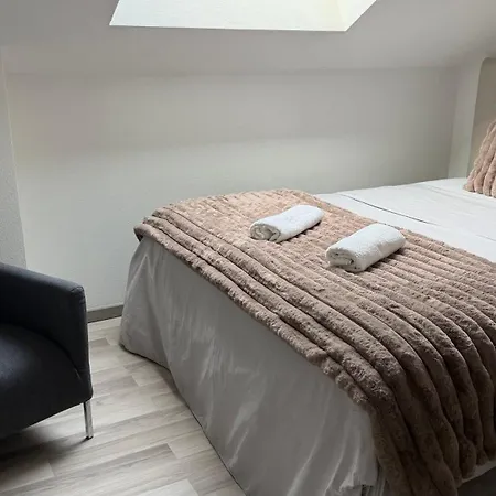 Bes Premium - 90 M2, Clim, Terrasse, Parking, Netflix *