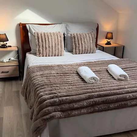 Bes Premium - 90 M2, Clim, Terrasse, Parking, Netflix * Wittenheim