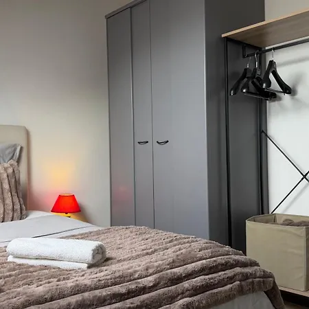 Apartamento Bes Premium - 90 M2, Clim, Terrasse, Parking, Netflix *