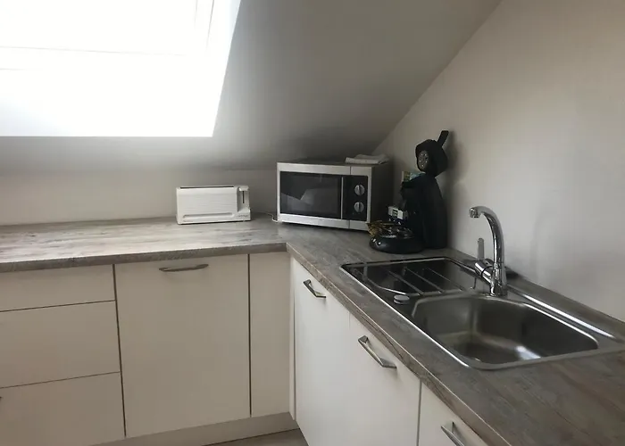 Bes,, Attique Neuf Avec Confort Apartamento