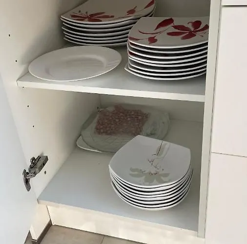 Bes,, Attique Neuf Avec Confort *