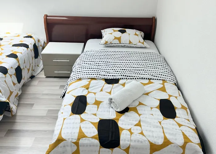 Apartamento Bes,, Attique Neuf Avec Confort