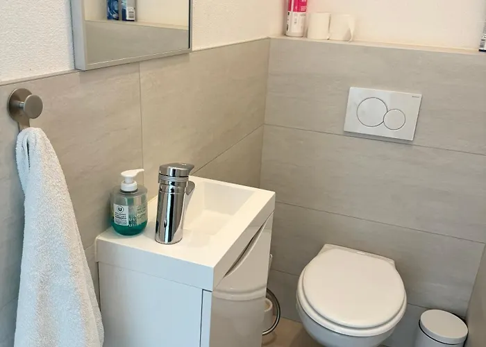 Bes,, Attique Neuf Avec Confort Apartamento *