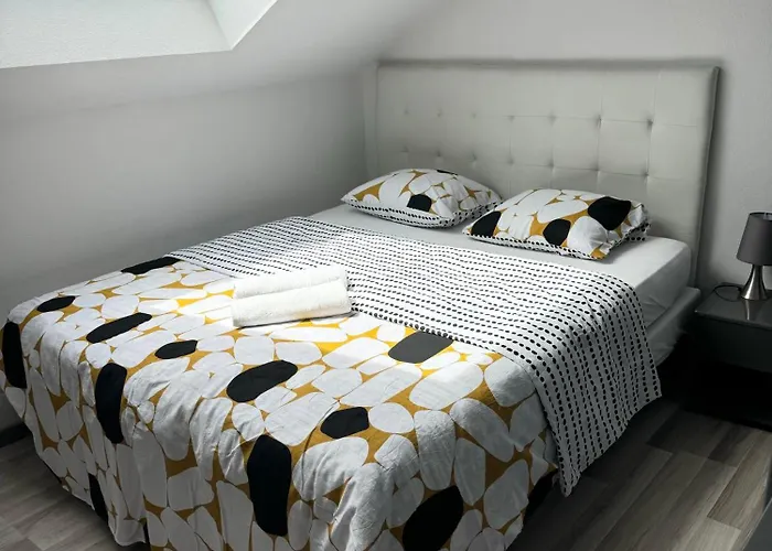 Bes,, Attique Neuf Avec Confort Apartamento Wittenheim