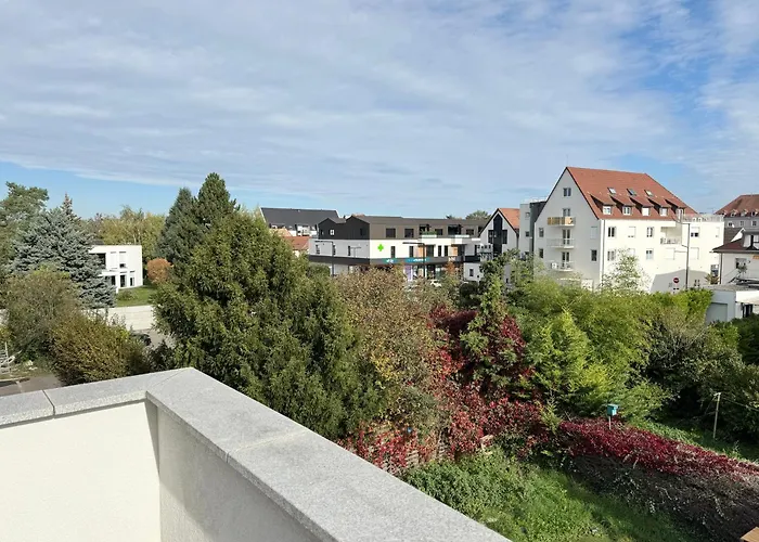 Bes,, Attique Neuf Avec Confort Apartamento